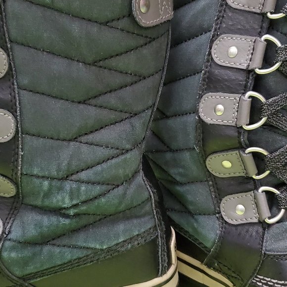 Sorel Tofino II Snow Boots (Youth 3) - Picture 5 of 16